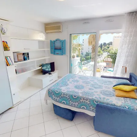 Apartman Climatise Avec Terrasse Ensoleillee, Proche Plages Et Centre, - Fr-1-196-314